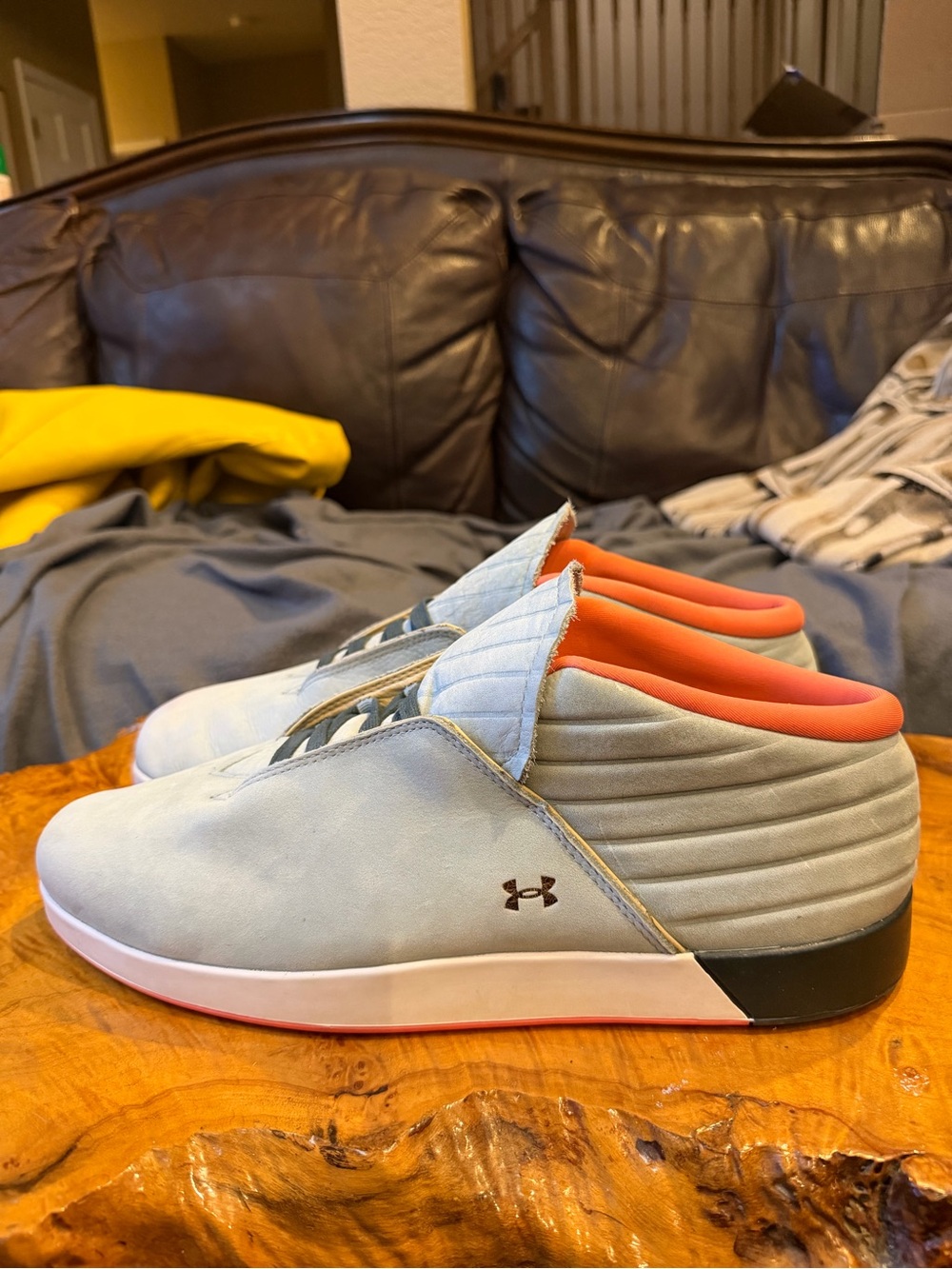 Under Armour 1249669-061 Men's Size 13 Nubuck Leather Shoes Light Blue Orange